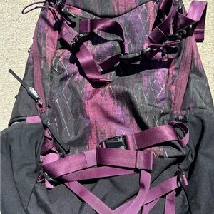 Burton Women’s Sidecountry 18L Pack